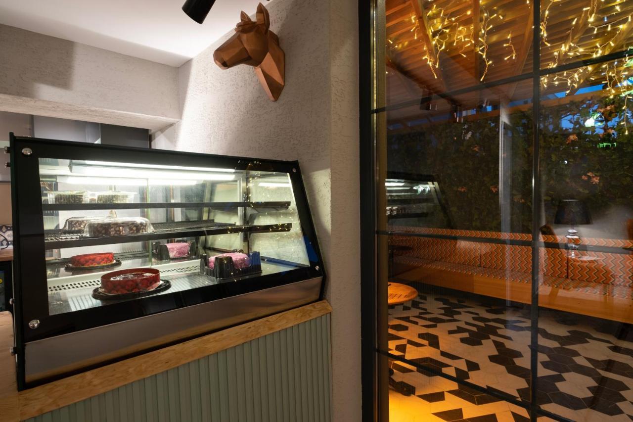 Wolf Suites Antalya Exteriör bild