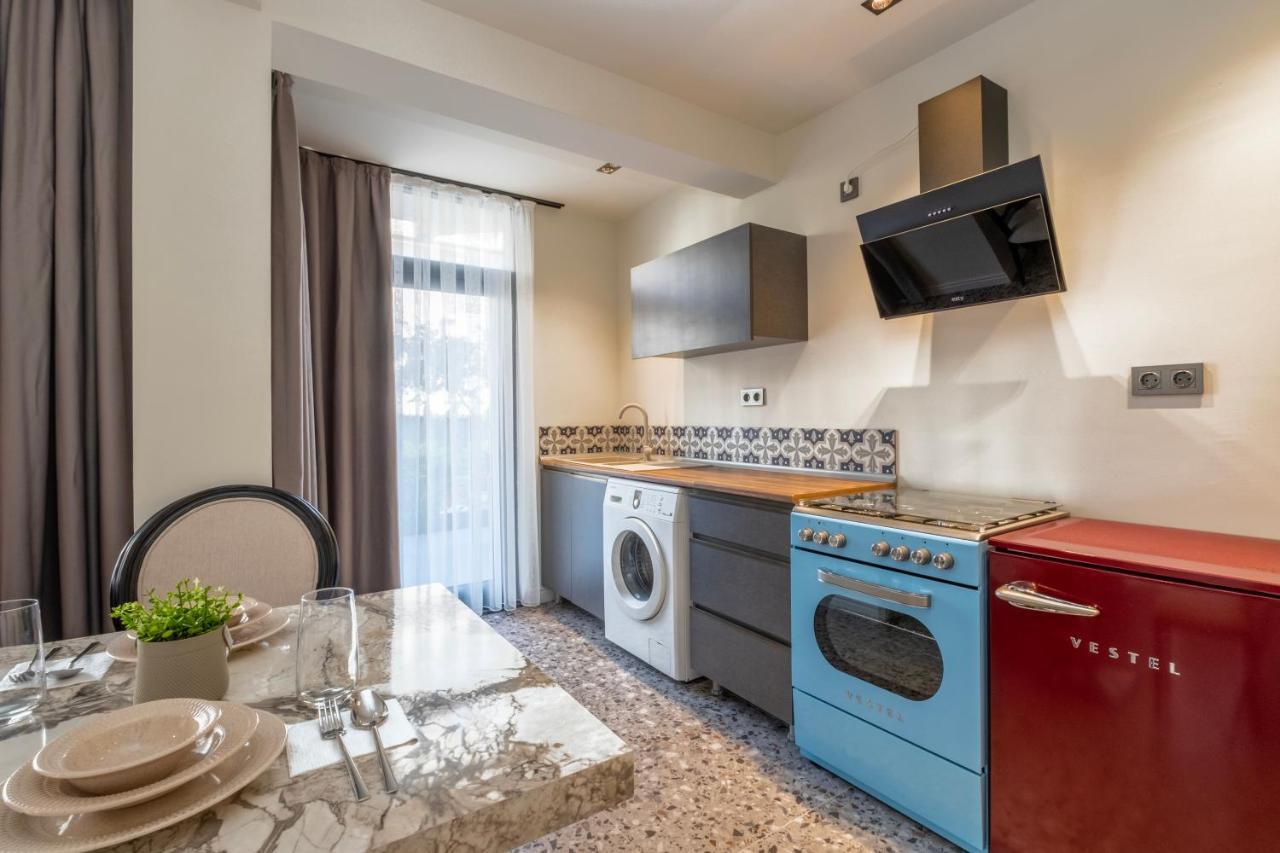 Wolf Suites Antalya Exteriör bild