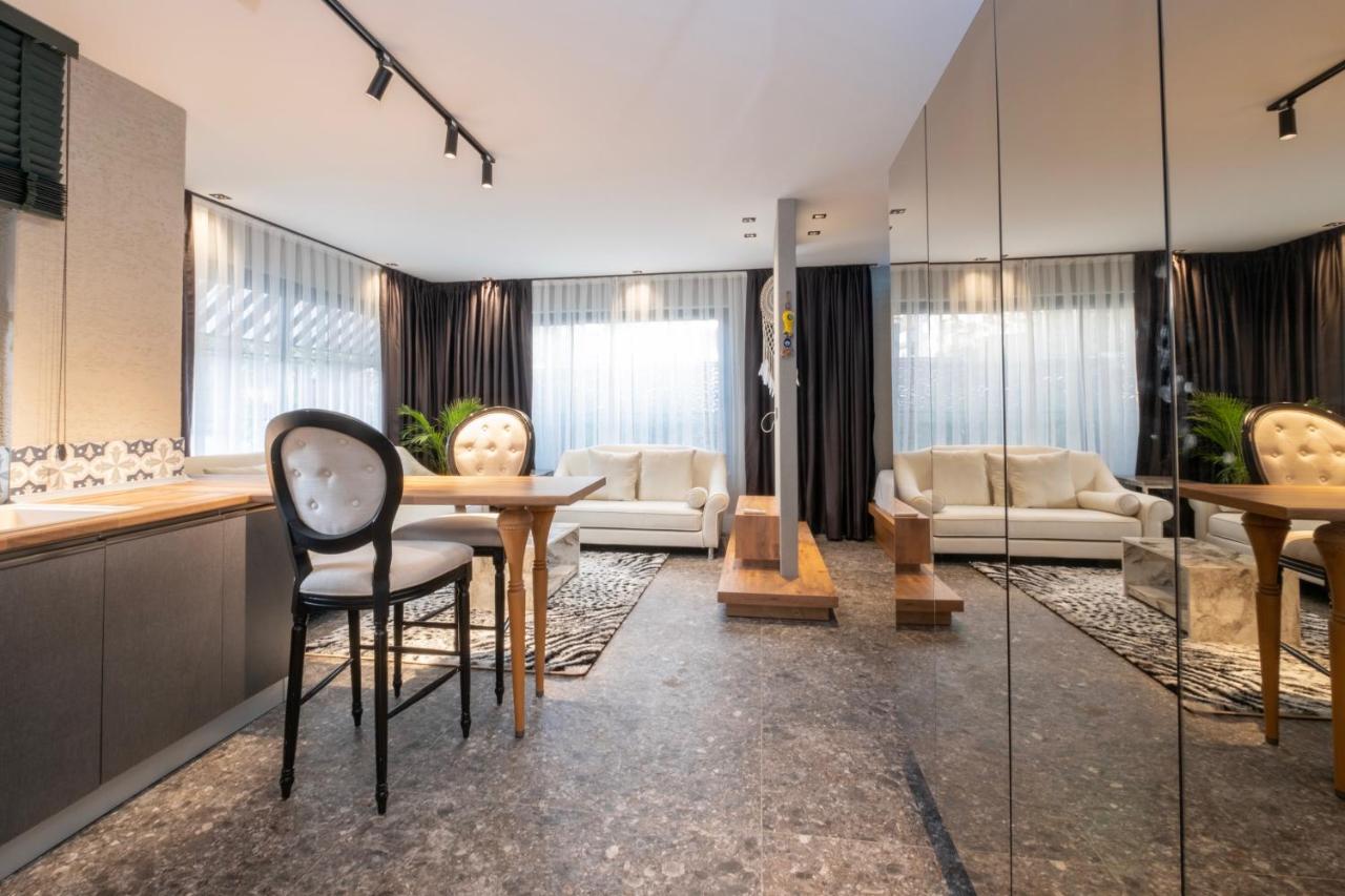 Wolf Suites Antalya Exteriör bild