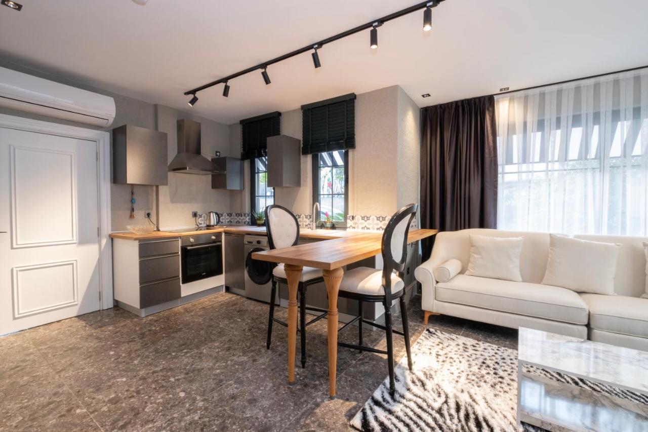 Wolf Suites Antalya Exteriör bild