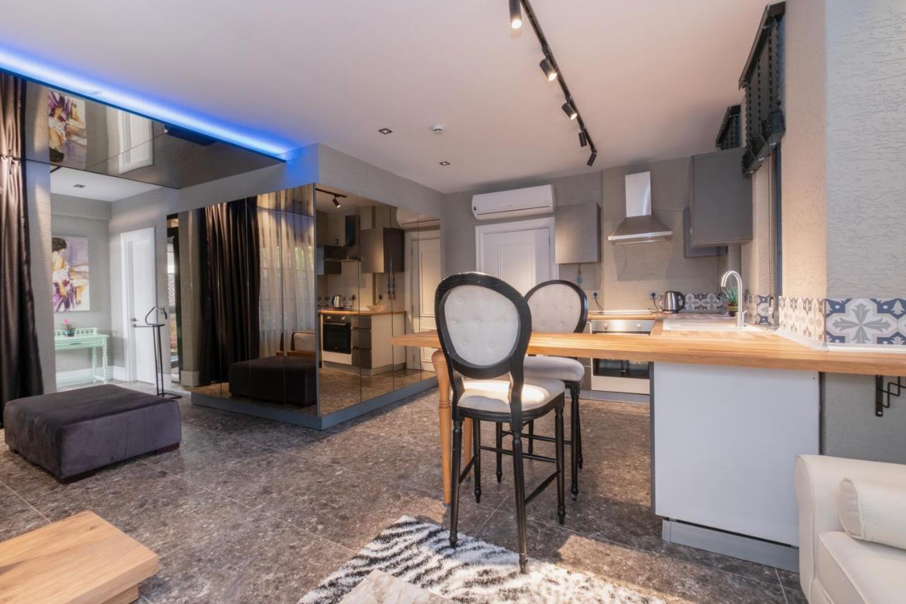 Wolf Suites Antalya Exteriör bild
